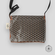 Goyard Capetien MM Messenger Bag in Black/Tan