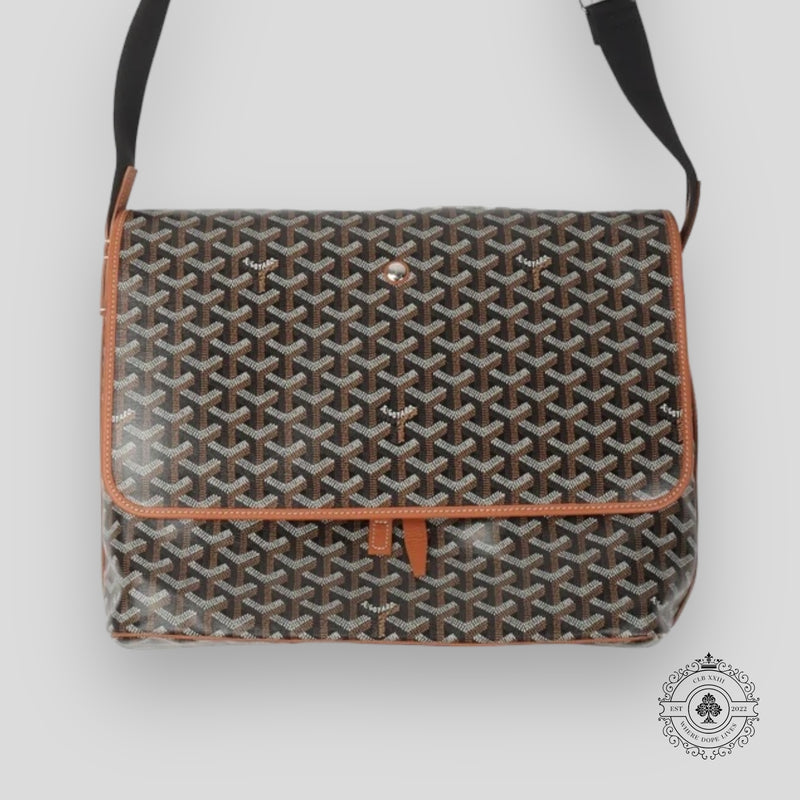 Goyard Capetien MM Messenger Bag in Black/Tan
