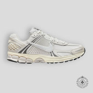 Nike Zoom Vomero 5 Photon Dust