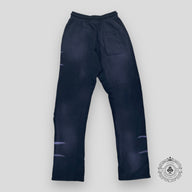 Hellstar Airbrushed Skull Flare Sweatpants in Black