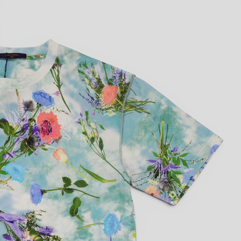 Louis Vuitton Print and Embroidered Flower Tee in Blue