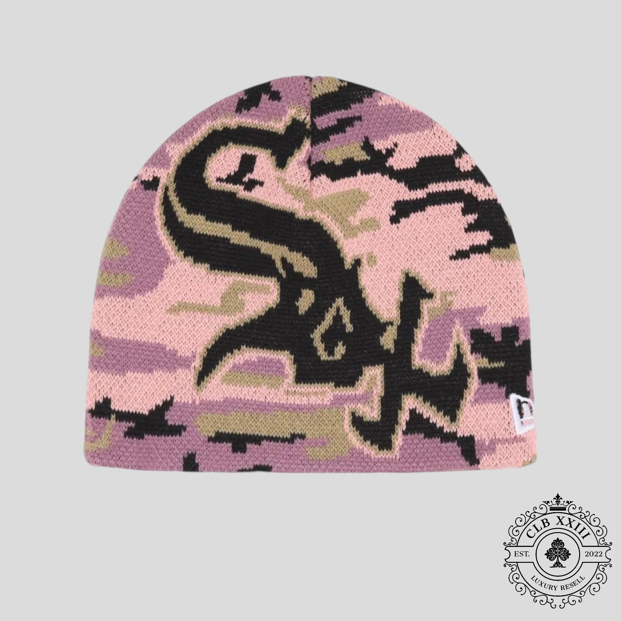 Supreme Chicago White Sox New Era Beanie in Pink Camo