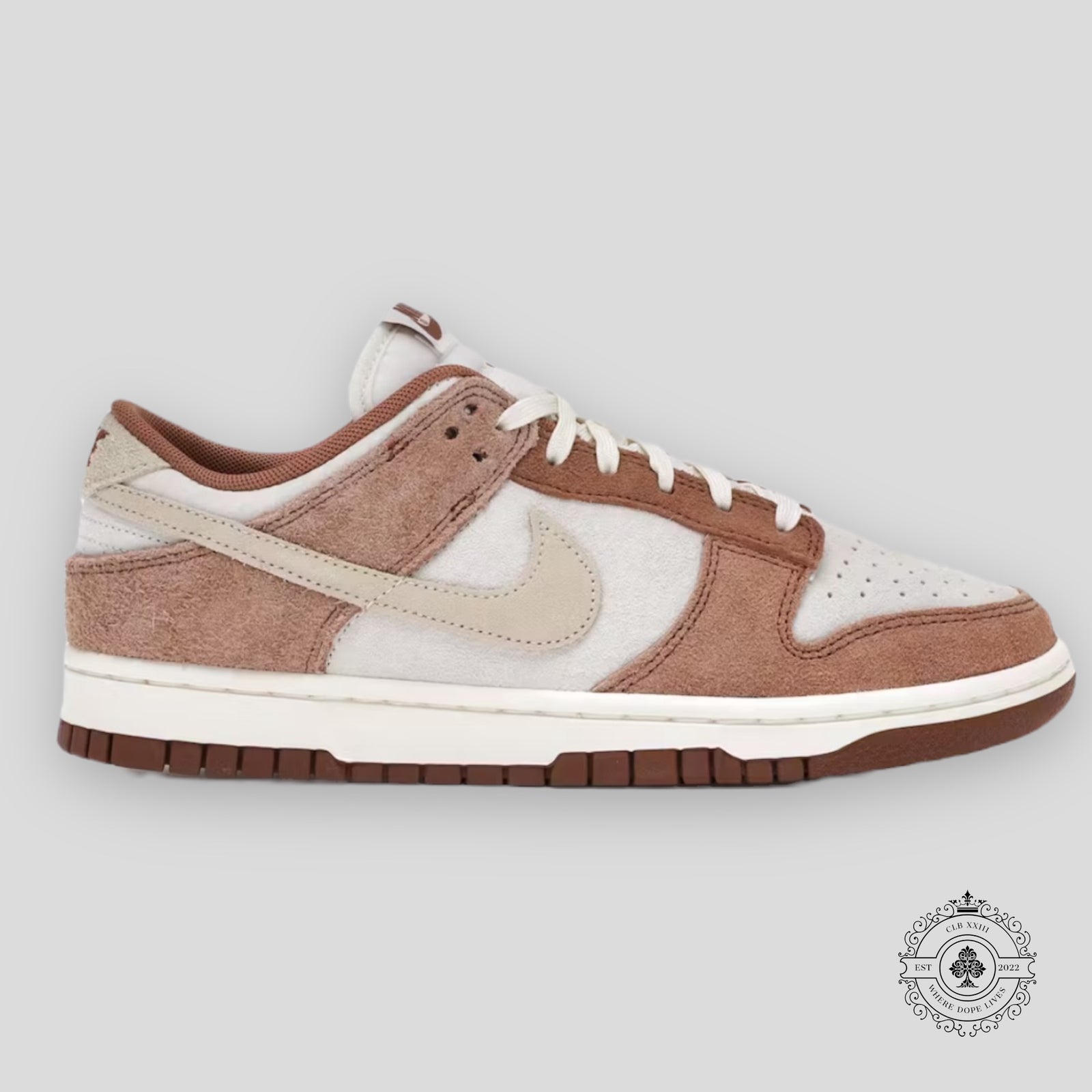 Nike Dunk Low "Medium Curry"