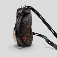 Louis Vuitton Limited Edition Sac Coeur Heartbox