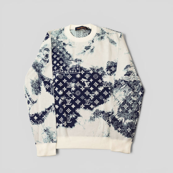 Louis Vuitton Gradient Monogram Bandana Jacquard Crewneck in White/Blue — authenticated Louis Vuitton at CLB XXIII