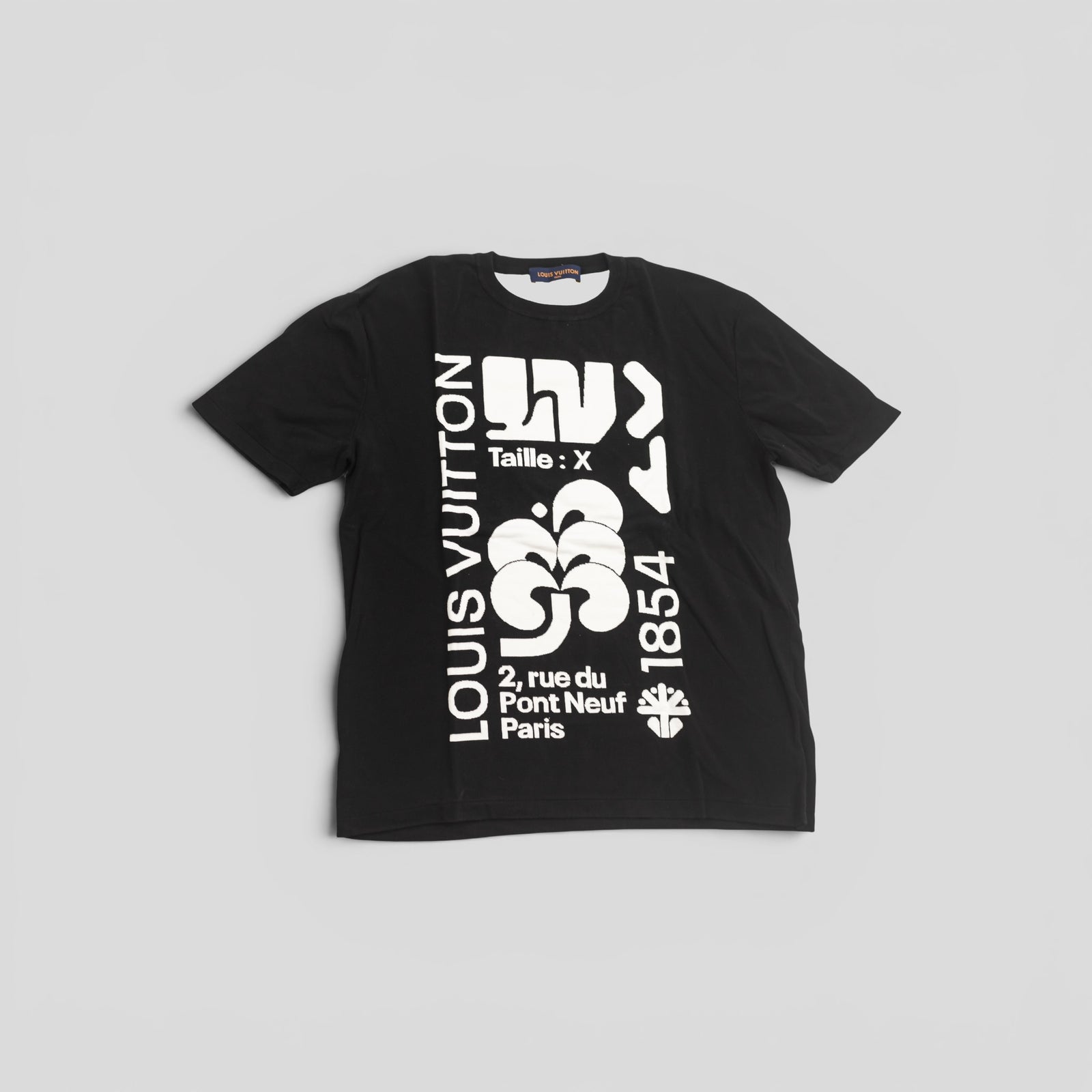 Louis Vuitton Intarsia Graphic Tee in Black