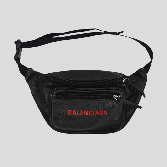 CLB XXIII Balenciaga black leather waist bag with red logo embroidery and adjustable strap