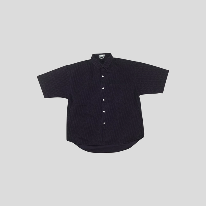 CLB XXIII Dior Oblique denim short sleeve overshirt in dark blue cotton with button-down front and chest pocket.