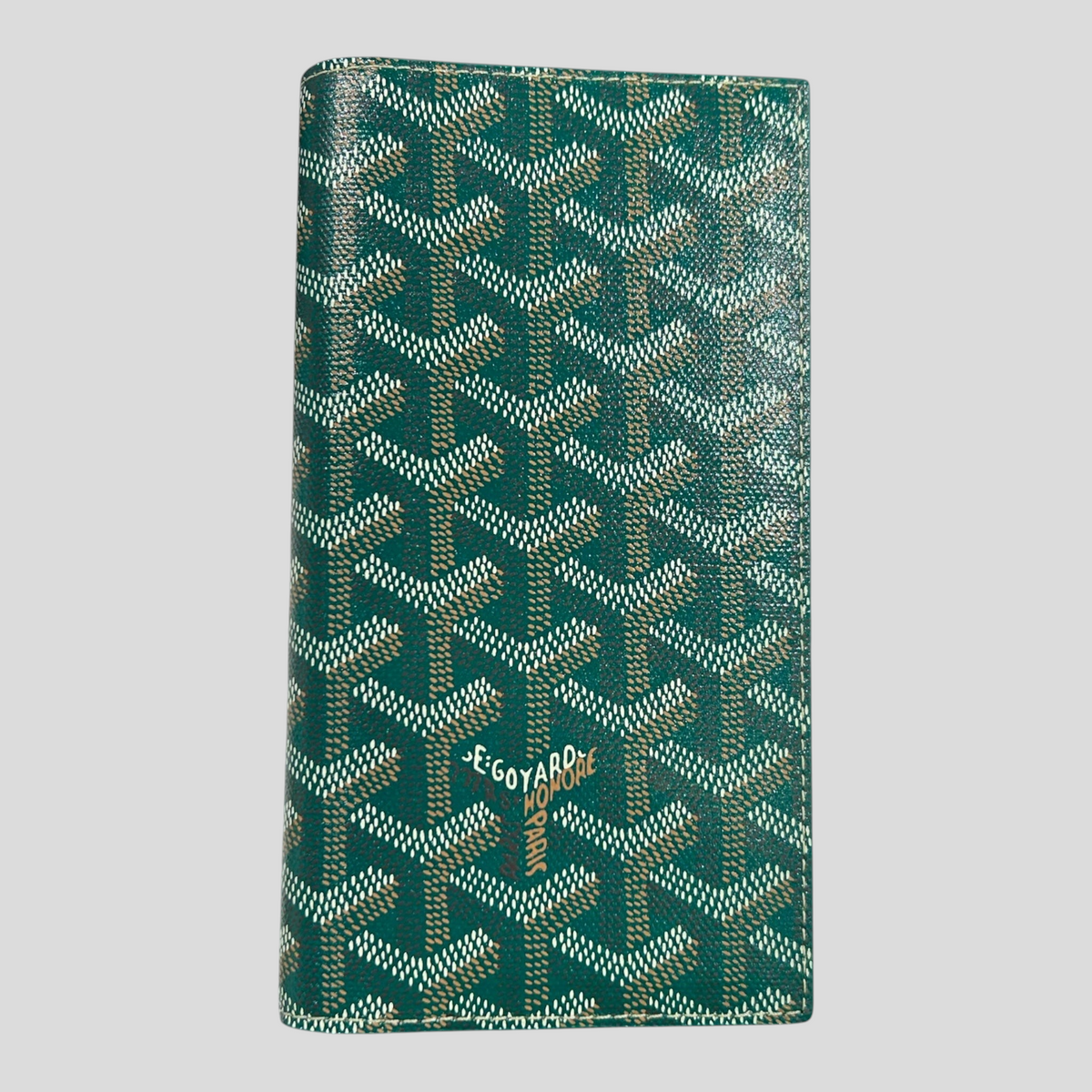 CLB XXIII green Goyard Saint-Roch wallet featuring the iconic chevron print and Goyard Paris logo