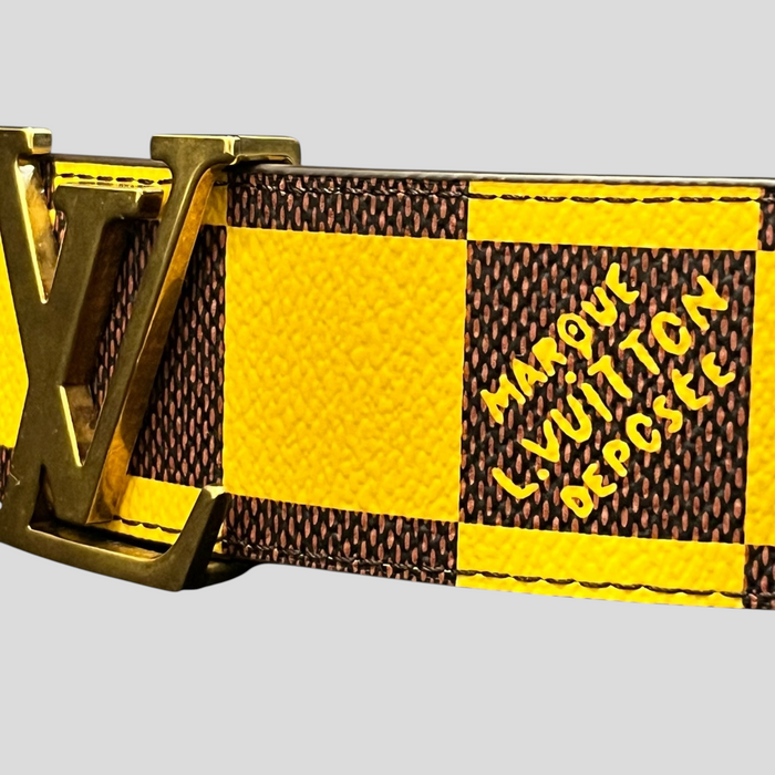 CLB XXIII Louis Vuitton reversible leather belt in yellow and brown Damier pattern with gold LV Initiales buckle