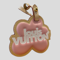 CLB XXIII Louis Vuitton flower-shaped leather bag charm in soft pink with white logo lettering and beige trim