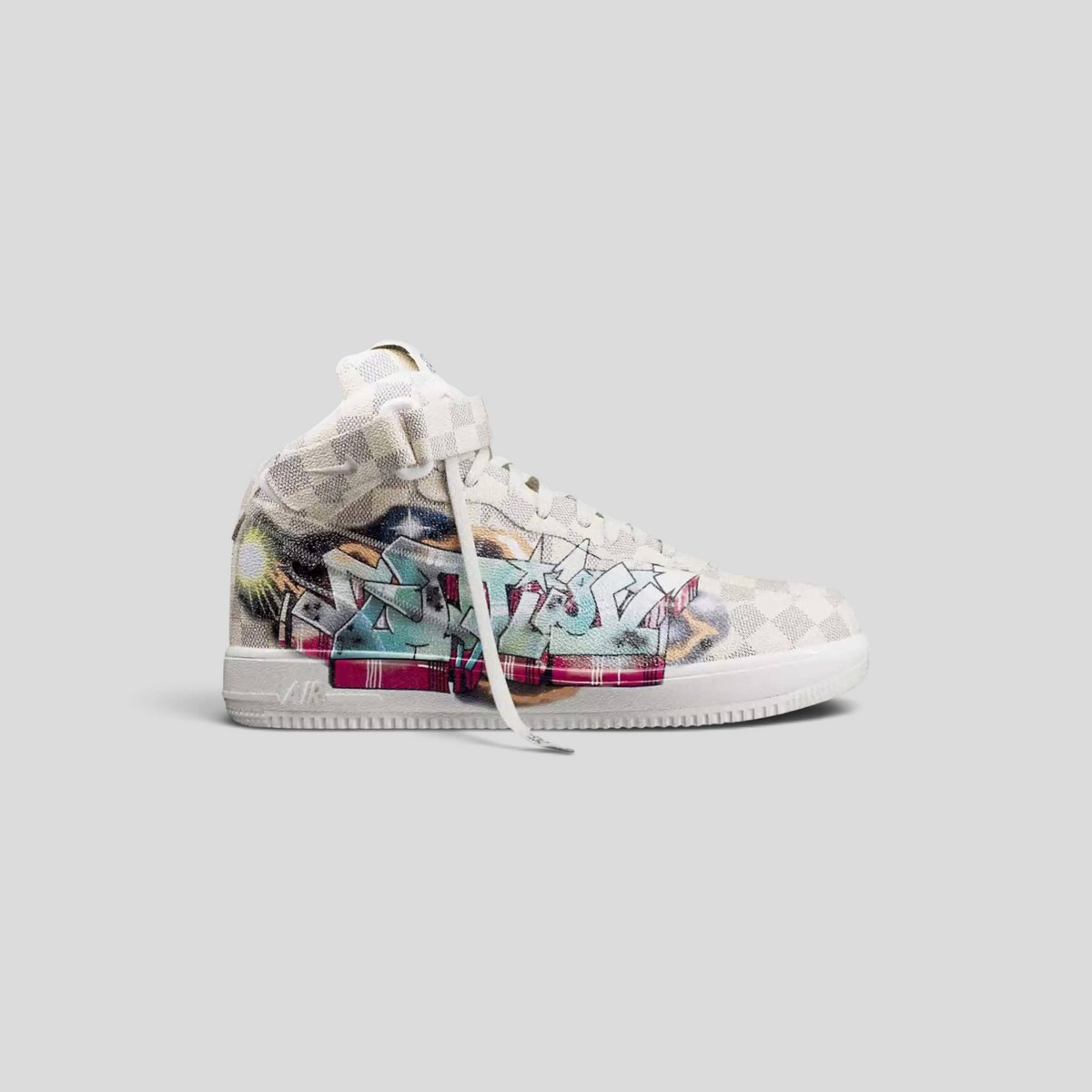 Nike Air Force 1 Mid X Louis Vuitton in Graffiti