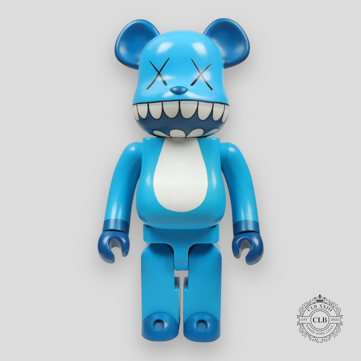 Bearbrick "Kaws Chomper - Blue"