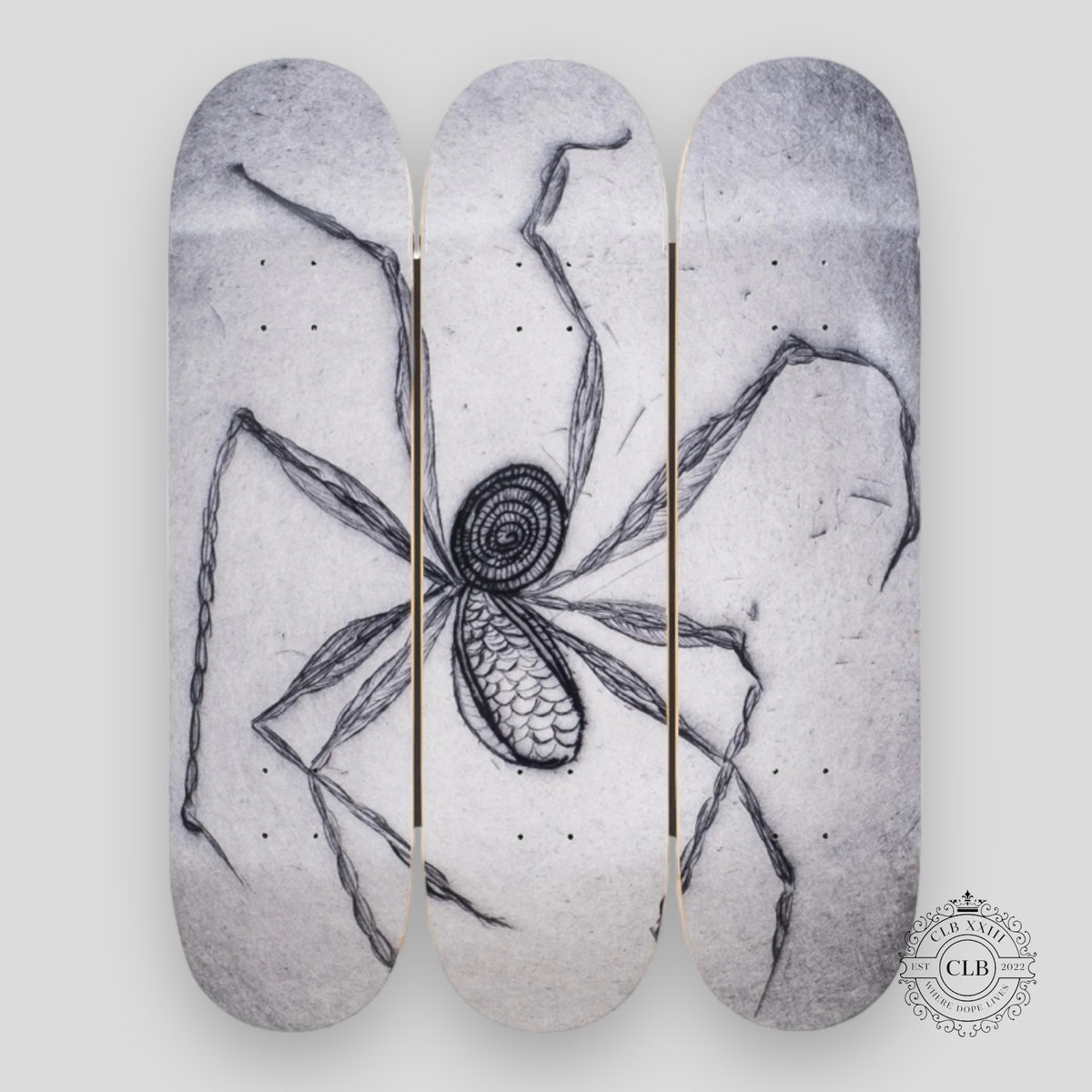 LOUISE BOURGEOIS ODE À MA MÉRE SKATEBOARD SET
