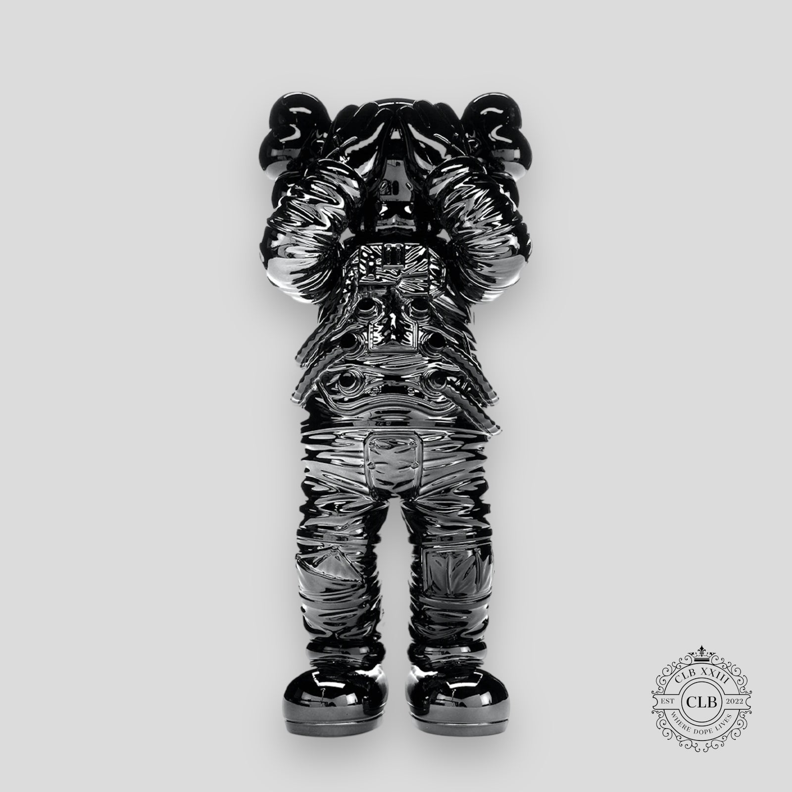 KAWS VINYL FIGURE "HOLIDAY: SPACE - BLACK"