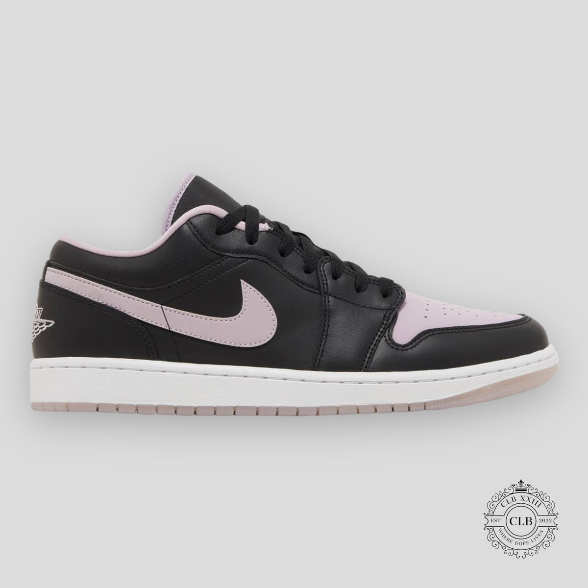 AIR JORDAN 1 LOW SE (GS) "BLACK ICED LILAC"
