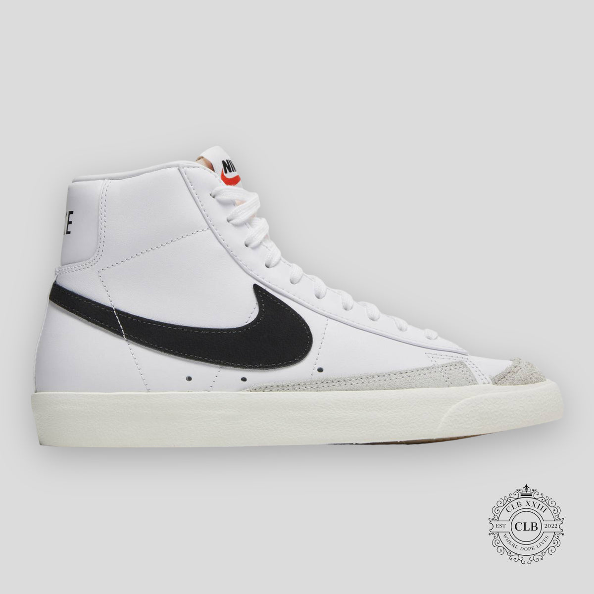 NIKE BLAZER MID '77 VINTAGE "WHITE & BLACK"