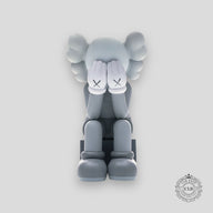 KAWS VINYL FIGURE "PASSING THROUGH - GREY"