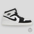 Air Jordan 1 Mid SE GS Diamond Shorts